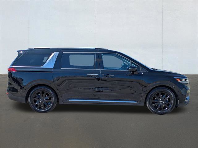 Used 2024 Kia Carnival SX Prestige image 6
