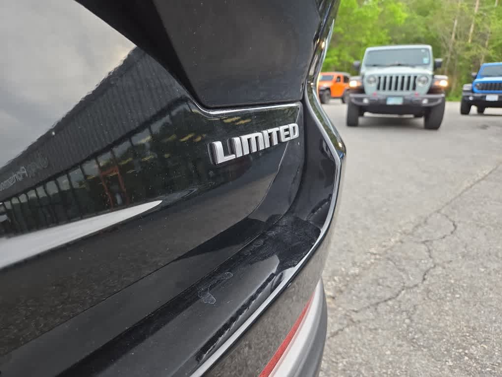 Used 2026 Jeep Grand Cherokee Limited AWD/4WD image 41