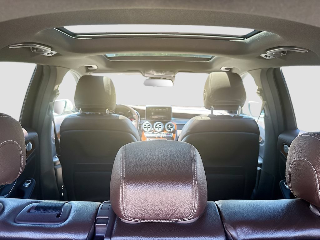 Used 2018 Mercedes-Benz GLC 300 w/ Multimedia Package image 25