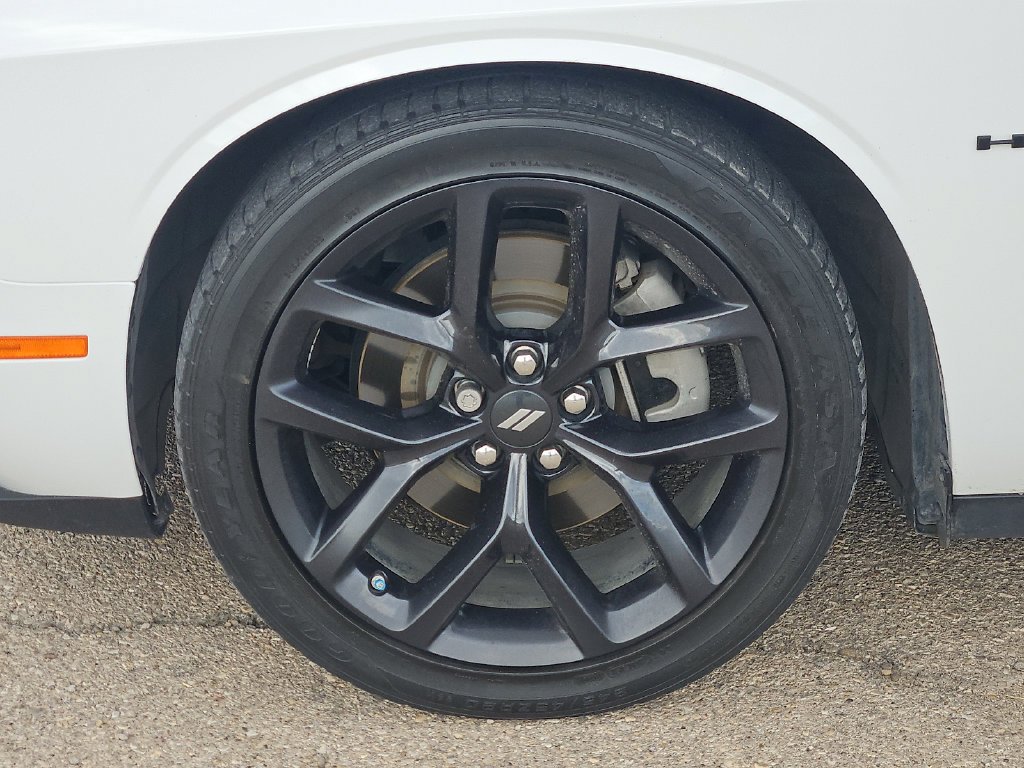 Used 2022 Dodge Challenger R/T w/ Plus Package RWD image 9