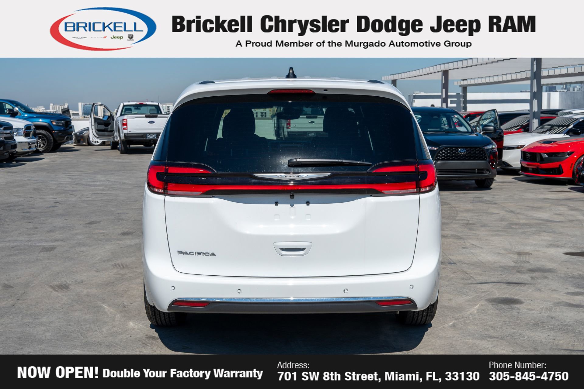 New 2026 Chrysler Pacifica Select image 6