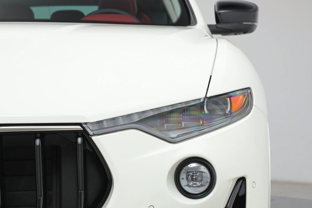 Certified 2023 Maserati Levante Modena AWD/4WD image 9