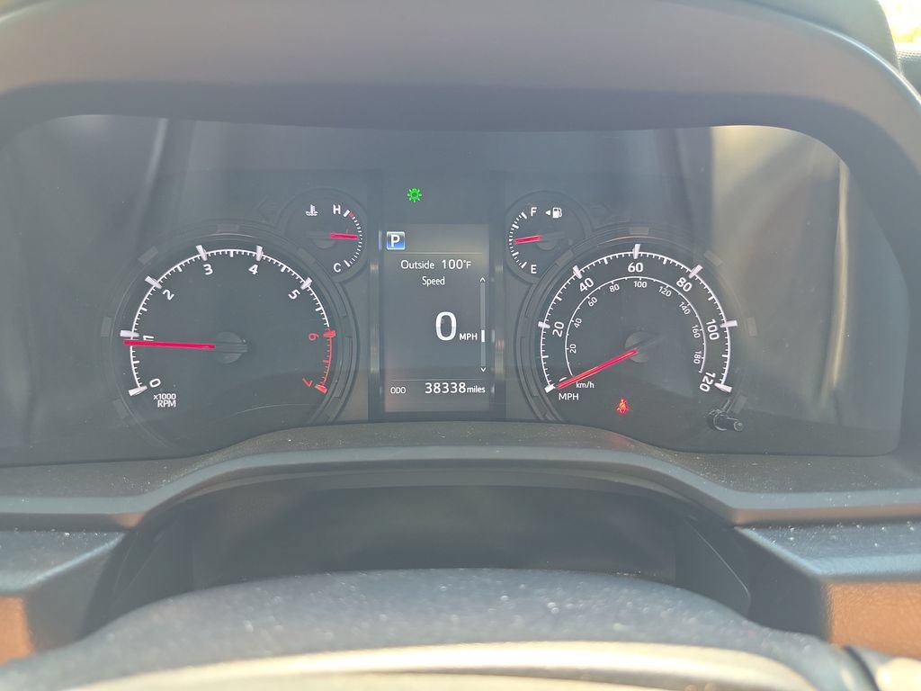 Used 2024 Toyota 4Runner SR5 Premium w/ Moonroof Package AWD/4WD image 25