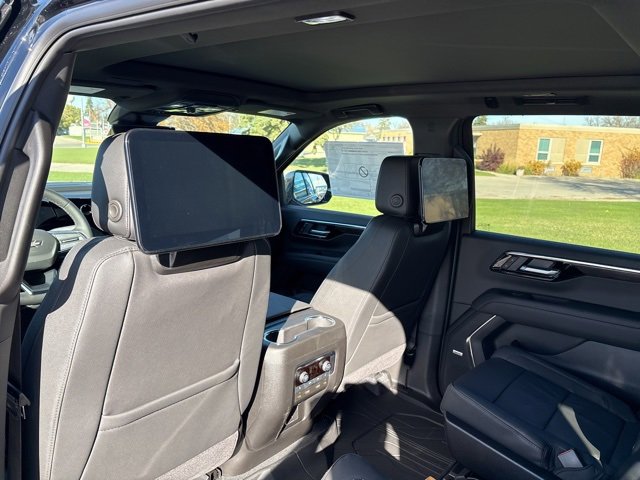 New 2026 Chevrolet Suburban Z71 w/ Z71 Off-Road Package image 21