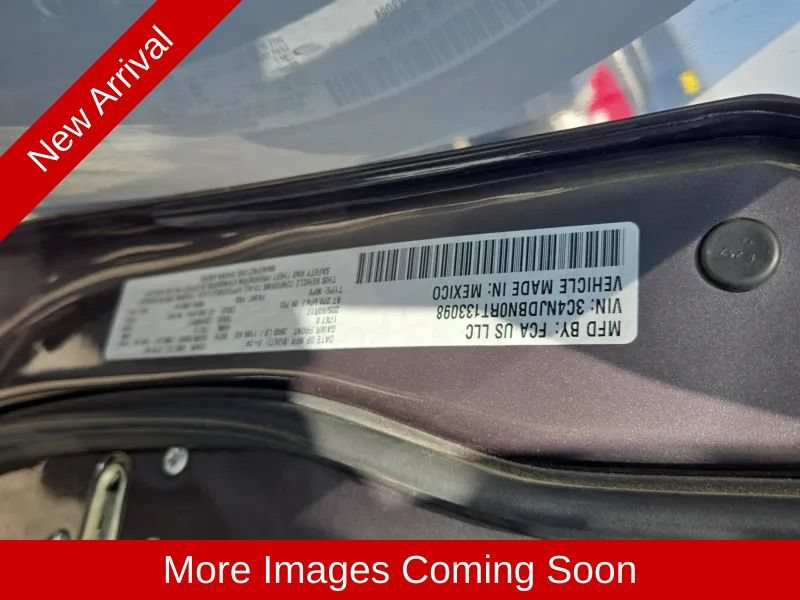 Used 2024 Jeep Compass Latitude AWD/4WD image 8