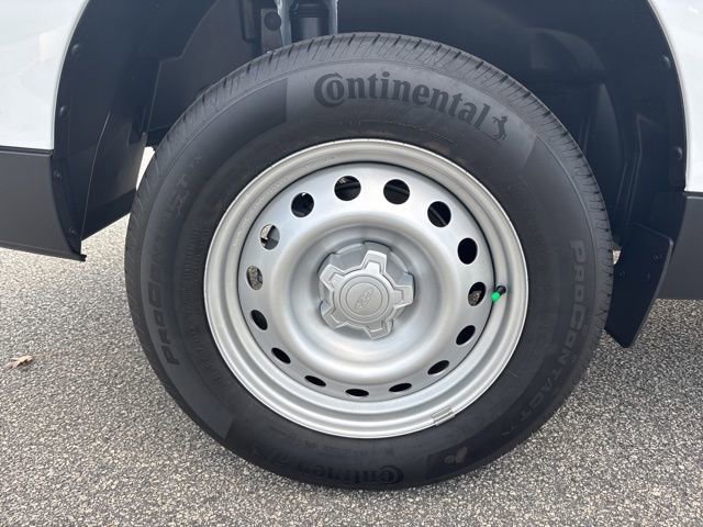 New 2025 Ford Maverick XL image 10