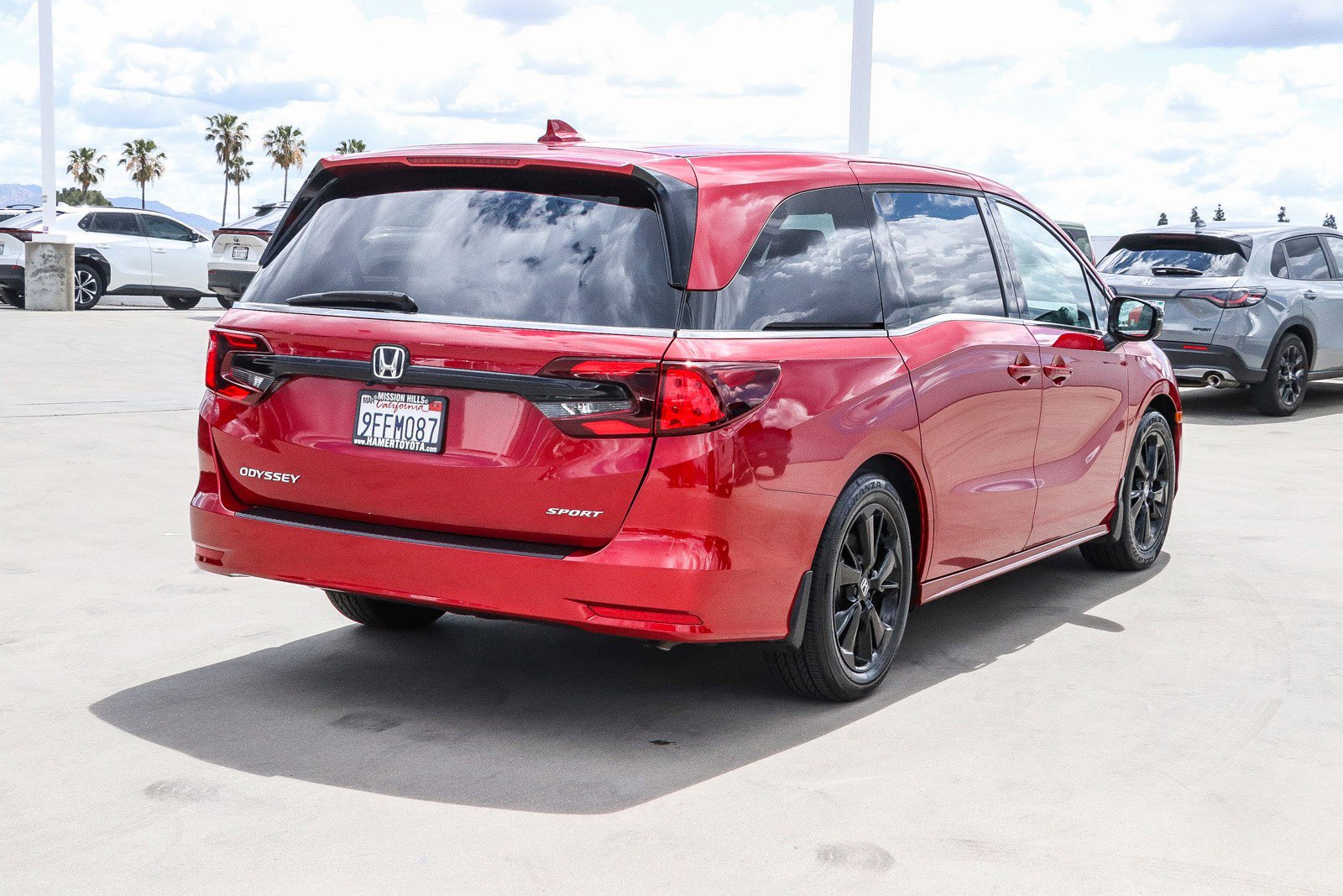 Used 2023 Honda Odyssey Sport image 7