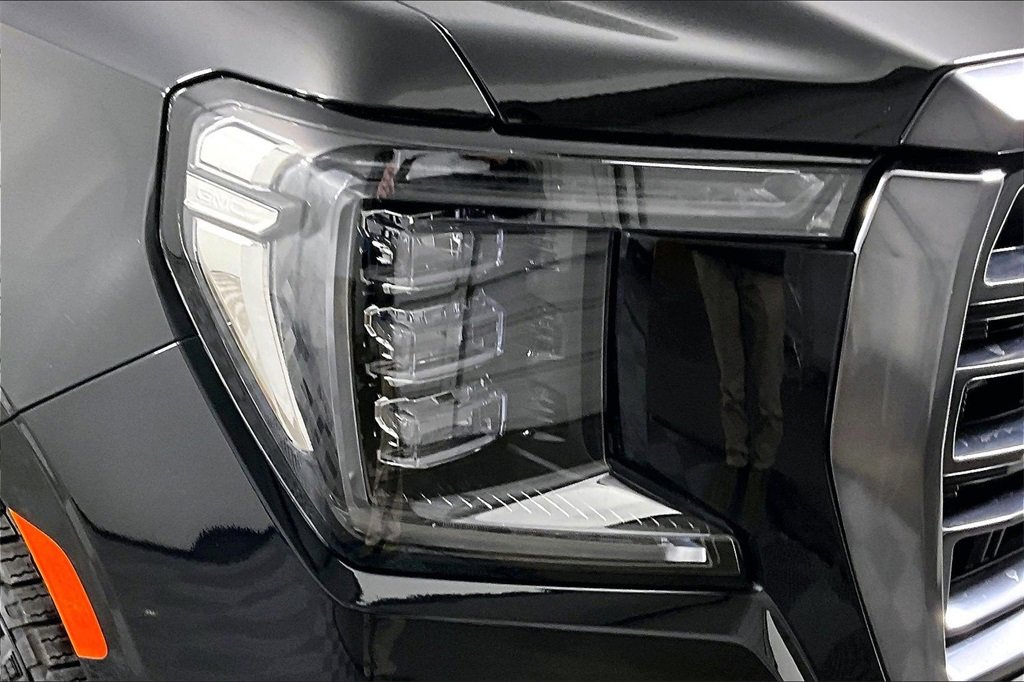 Certified 2024 GMC Yukon XL AT4 w/ Technology Package image 32