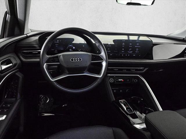 Certified 2025 Audi Q5 Premium w/ Convenience Package AWD/4WD image 19