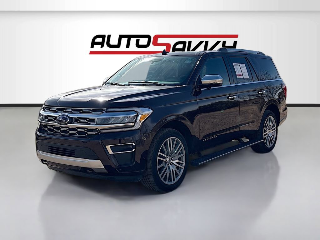 Used 2024 Ford Expedition Platinum AWD/4WD image 3