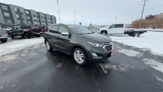 Used 2019 Chevrolet Equinox Premier image 2