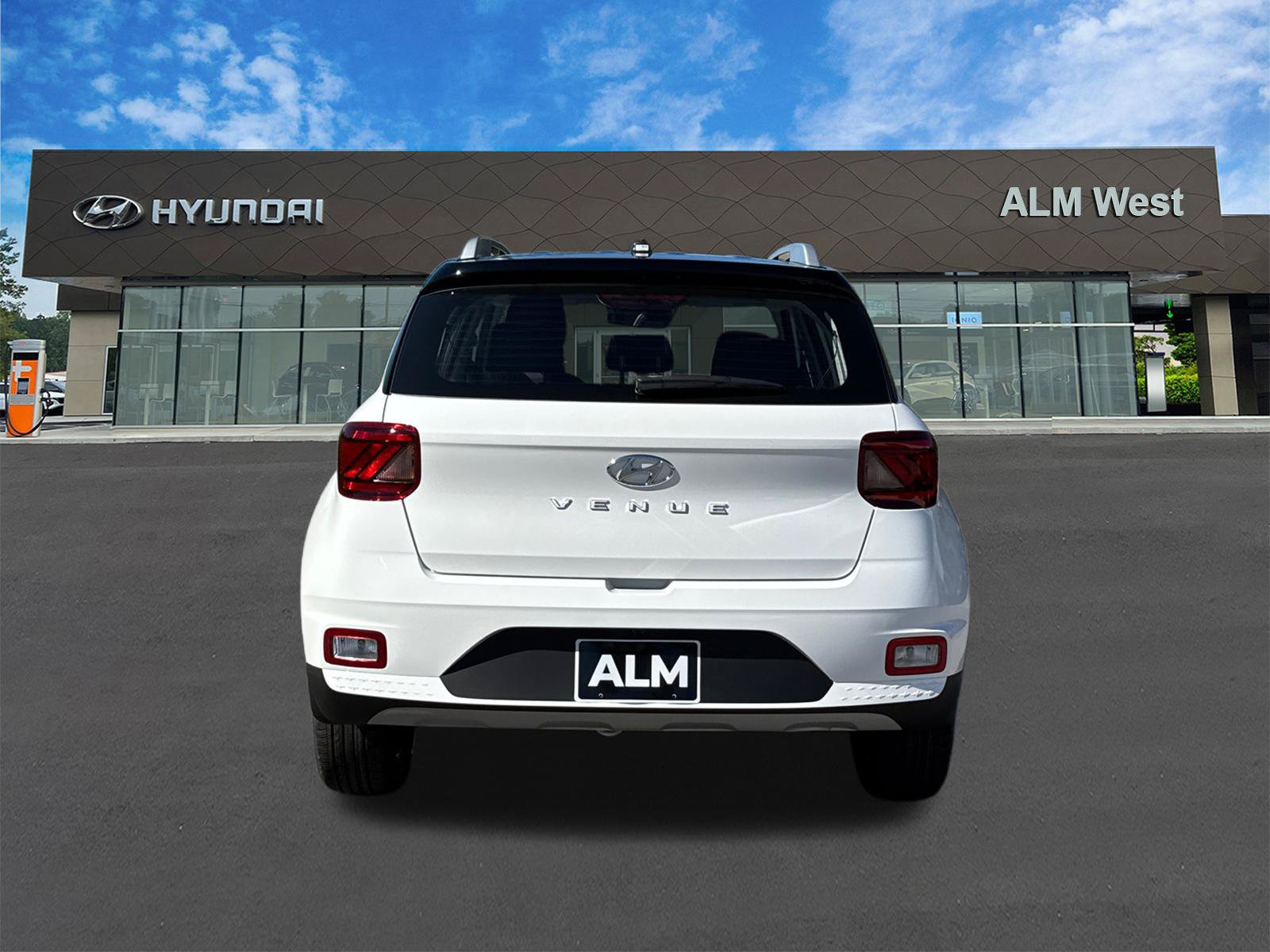 New 2026 Hyundai Venue SEL FWD image 7