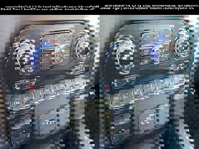 Used 2022 Chevrolet Silverado 2500 High Country w/ Z71 Off-Road Package image 25