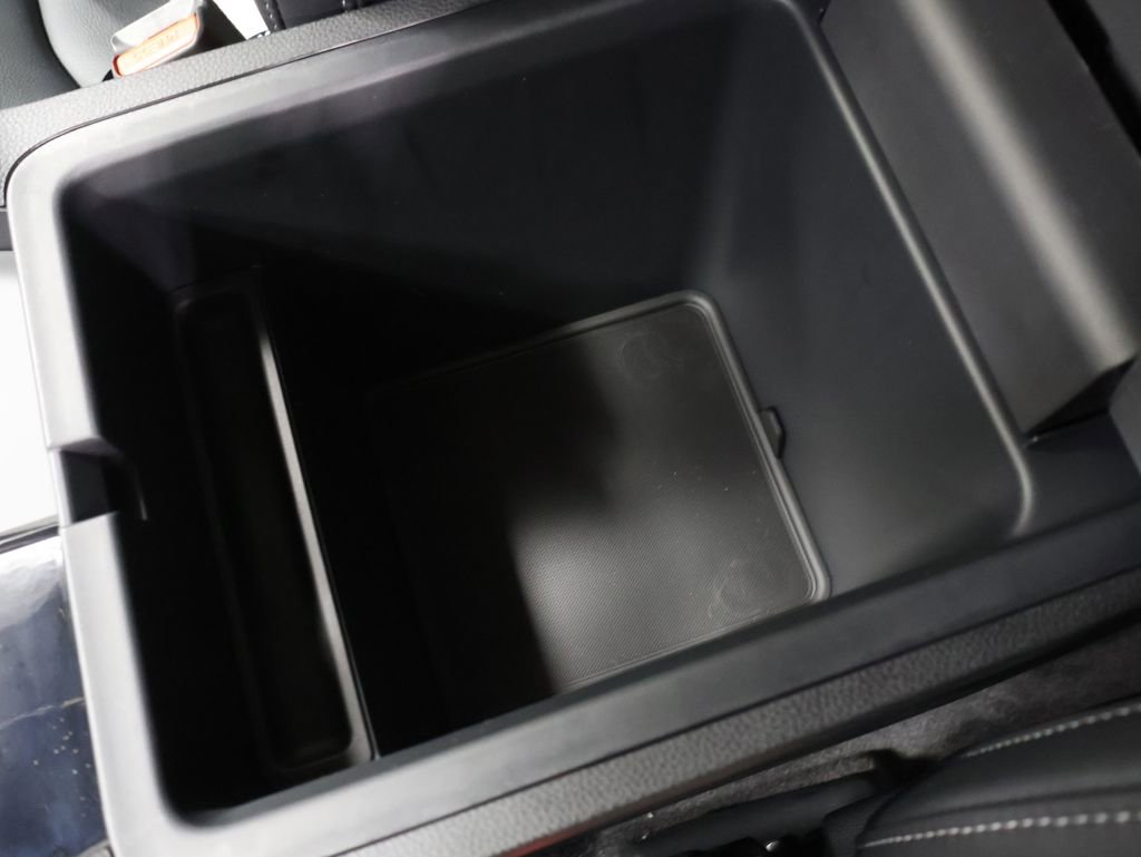 New 2025 Honda Pilot Touring image 32