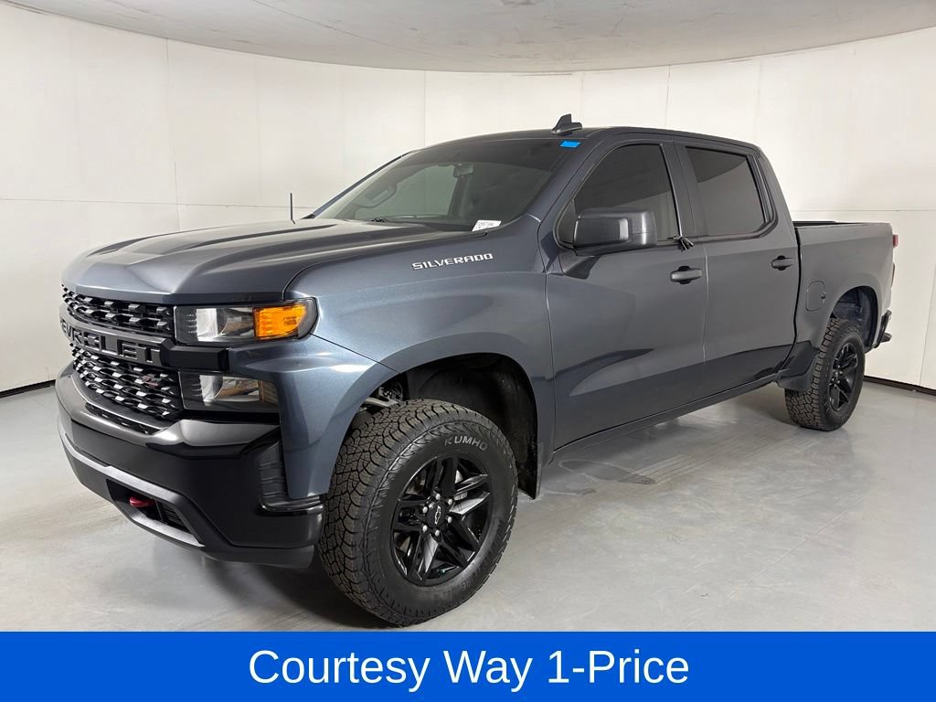 Used 2021 Chevrolet Silverado 1500 Custom Trail Boss w/ LPO, Dark Essentials Package AWD/4WD image 5