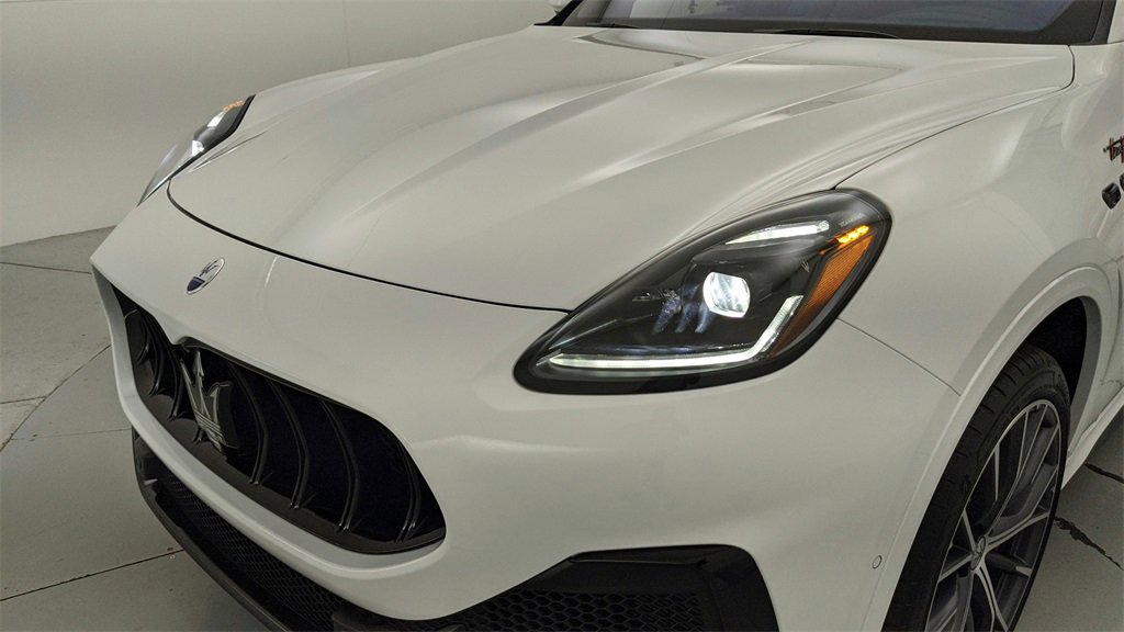 New 2024 Maserati Grecale Trofeo image 34