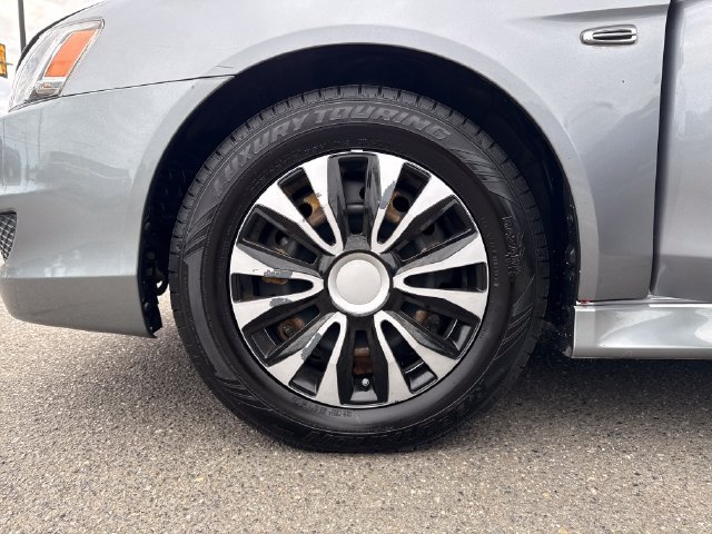 Used 2015 Mitsubishi Lancer ES FWD image 25