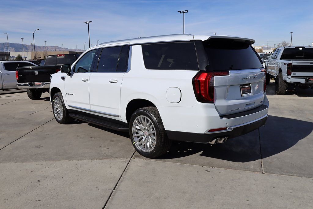 New 2026 GMC Yukon XL Denali w/ Advanced Technology Package image 4
