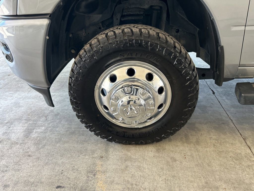 Used 2024 RAM 3500 Laramie w/ Night Edition AWD/4WD image 13