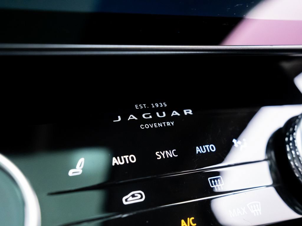 Used 2022 Jaguar F-PACE S image 30