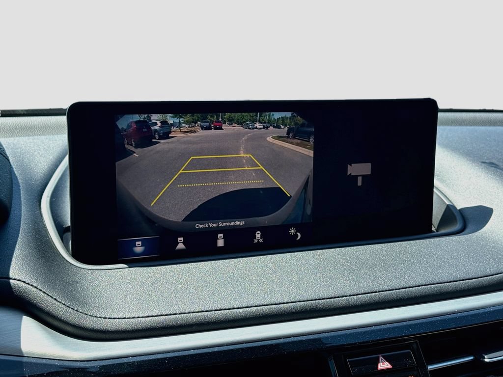 Used 2024 Acura MDX w/ Technology Package FWD image 20