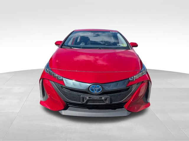 Used 2022 Toyota Prius Prime XLE FWD image 2