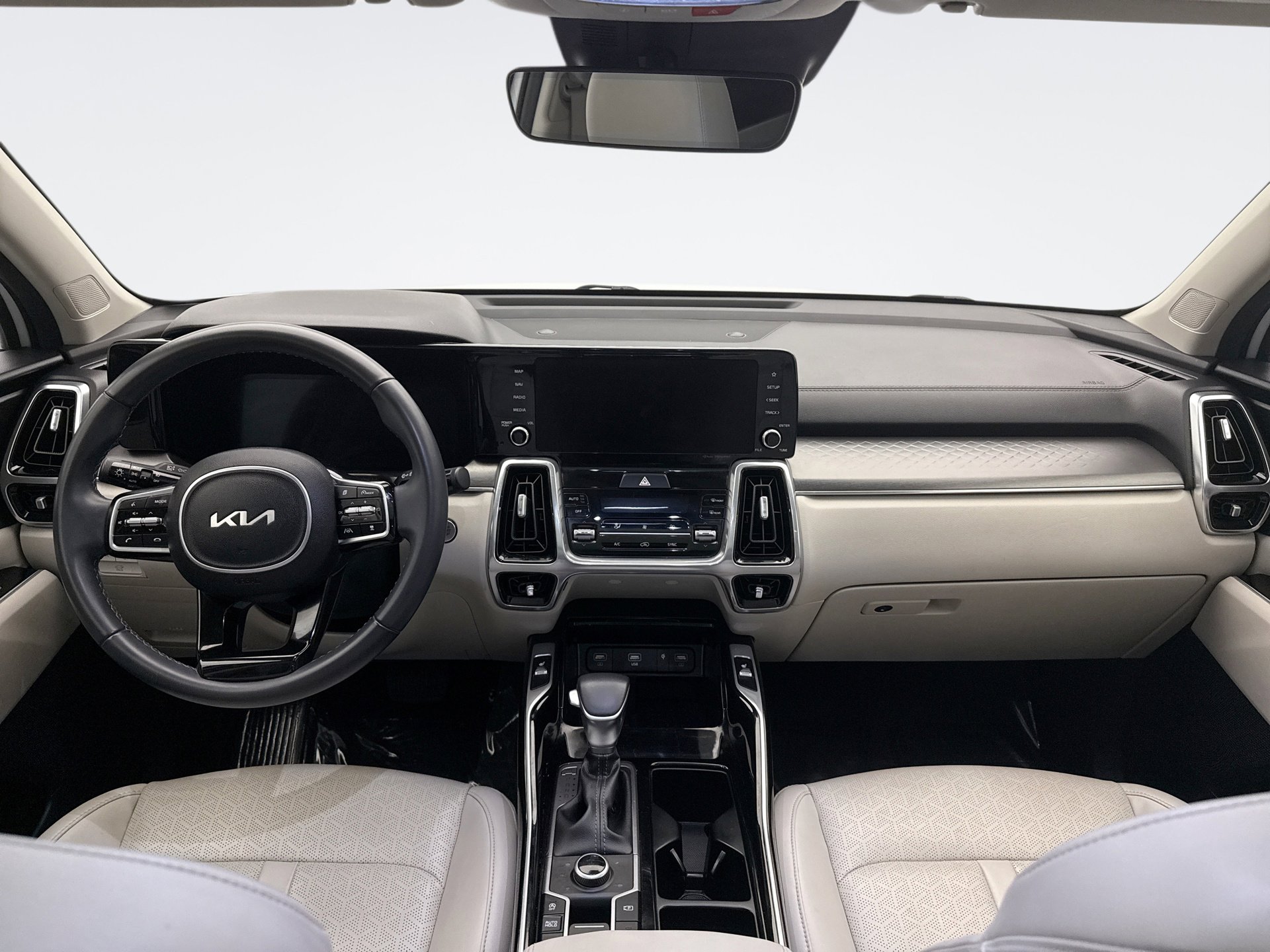 Used 2023 Kia Sorento SX image 14