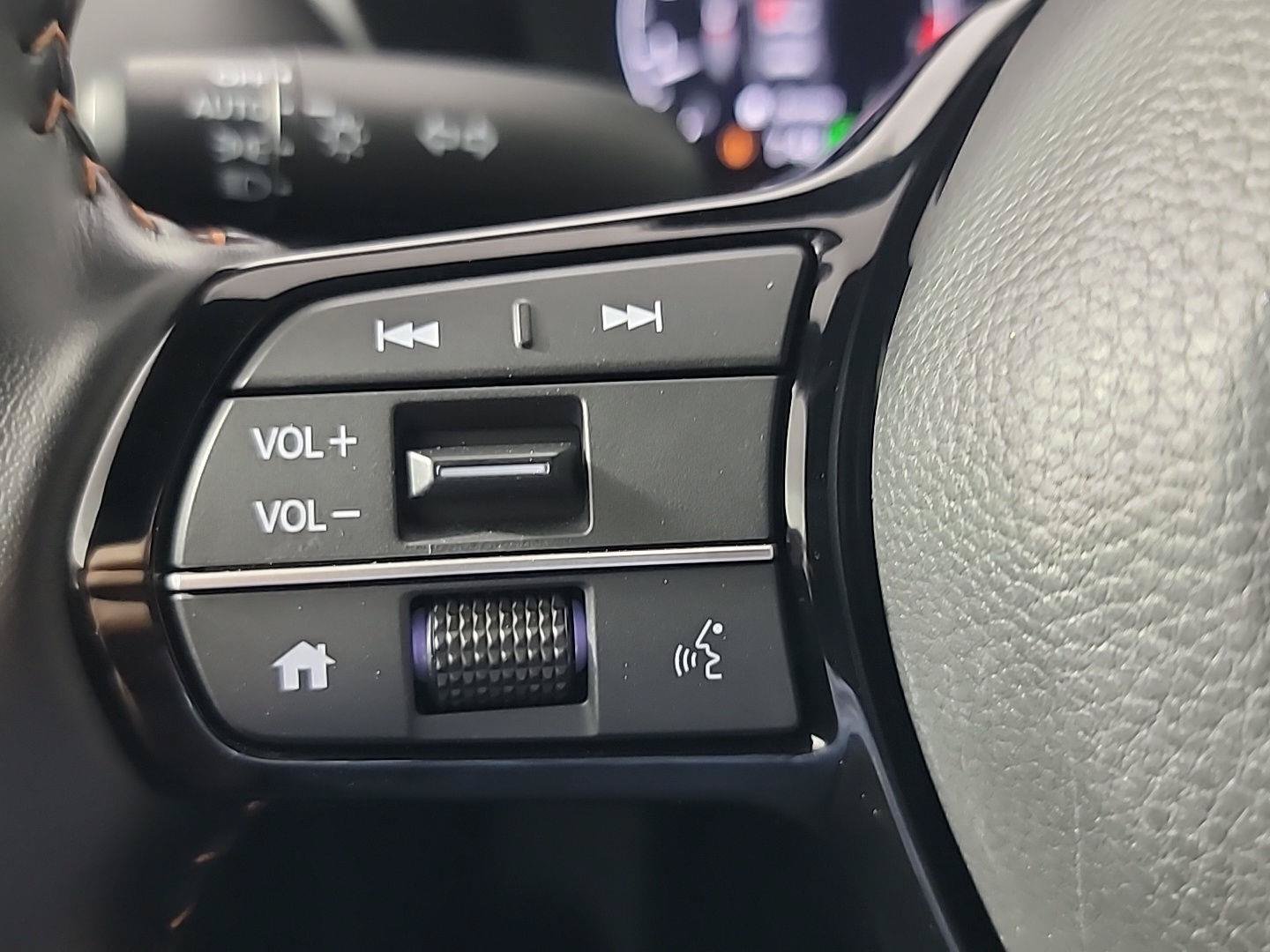 Certified 2026 Honda HR-V Sport image 23