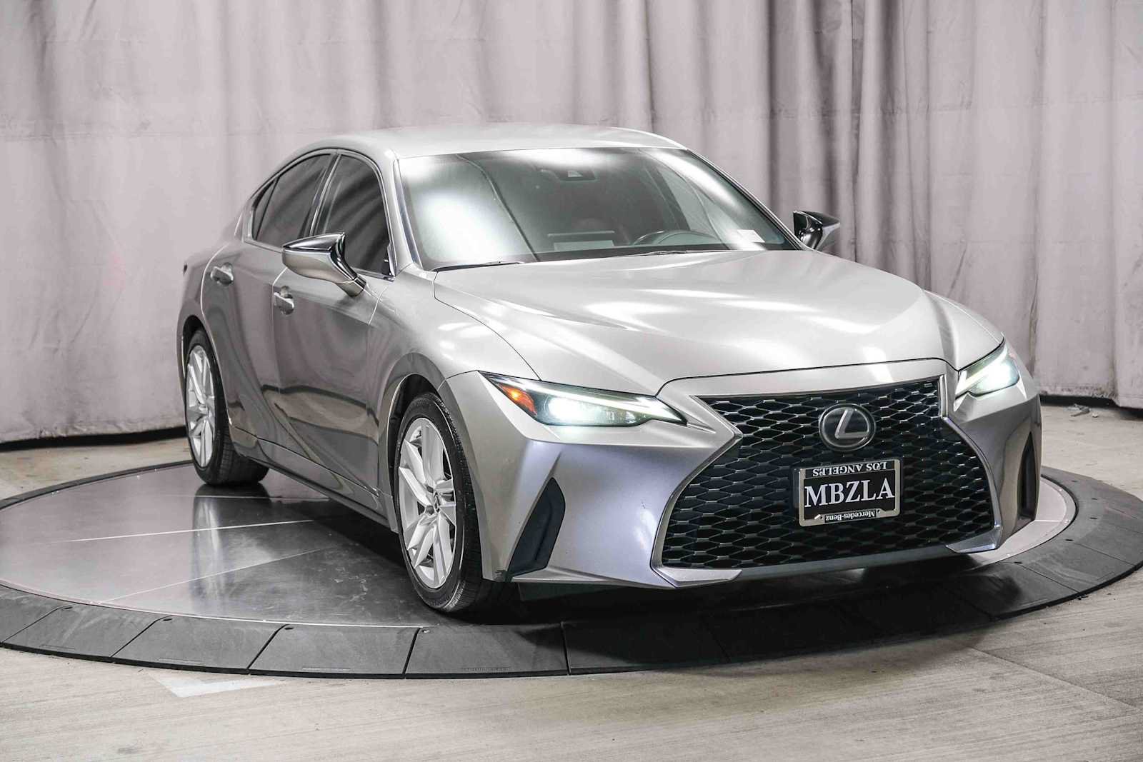 Used 2021 Lexus IS 300 w/ Accessory Package RWD image 5