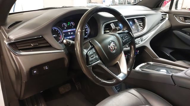 Used 2022 Buick Enclave Essence FWD image 21
