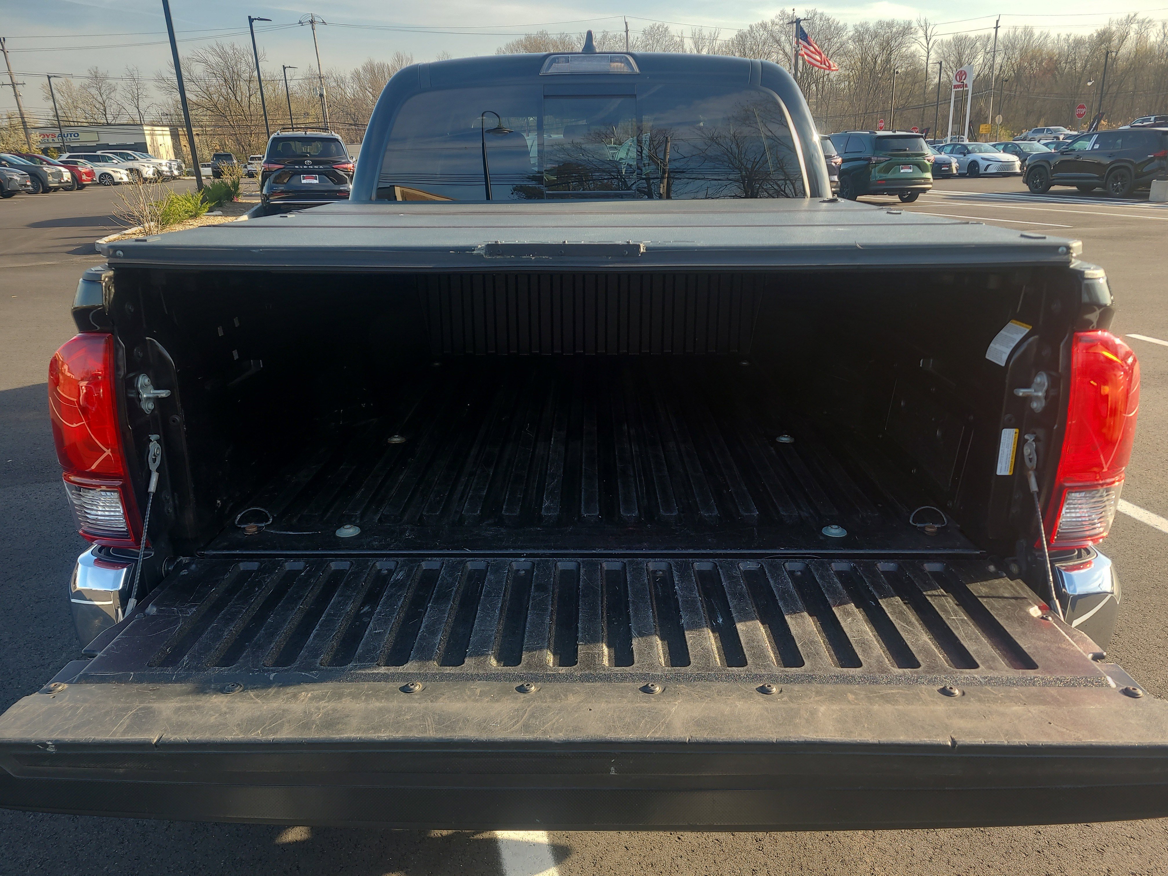 Certified 2021 Toyota Tacoma SR5 image 29