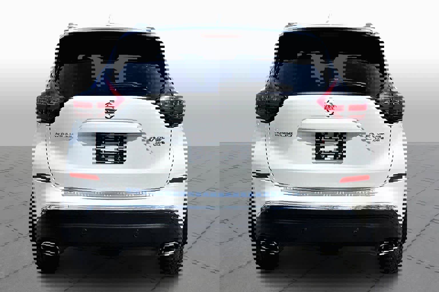 Used 2023 Nissan Murano SV image 5