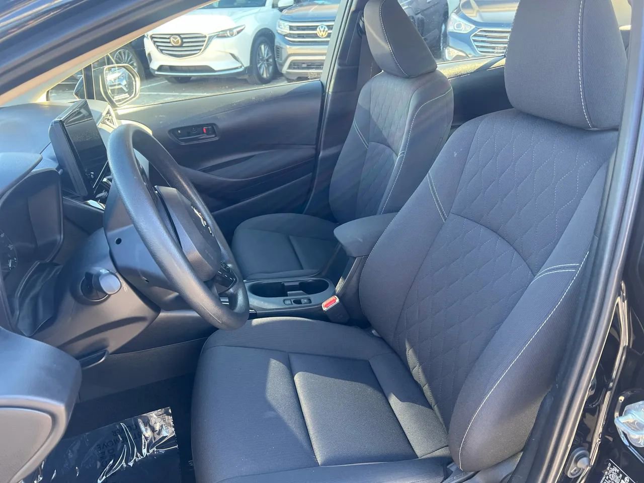 Used 2023 Toyota Corolla LE image 27