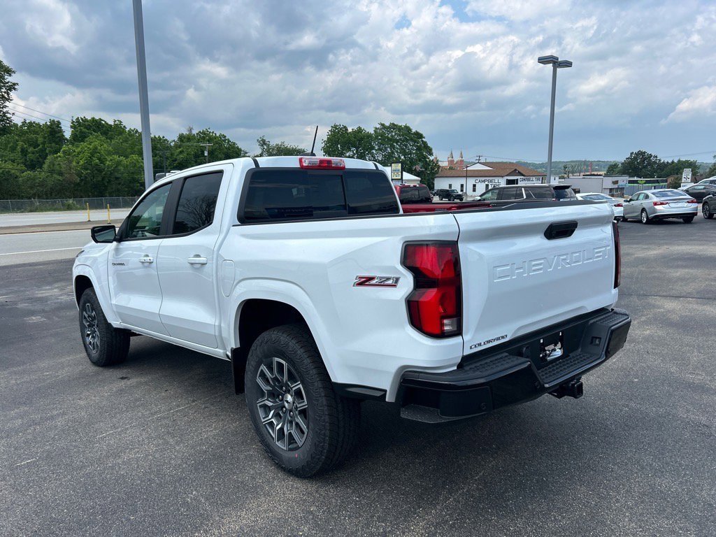 New 2025 Chevrolet Colorado Z71 w/ Technology Package image 3