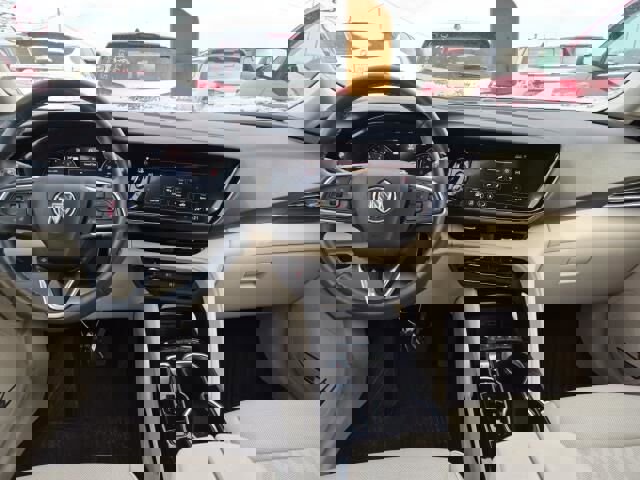 Used 2023 Buick Envision Avenir image 11