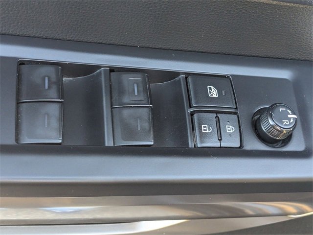 Used 2022 Toyota Tundra SR5 w/ SR5 Convenience Package image 12