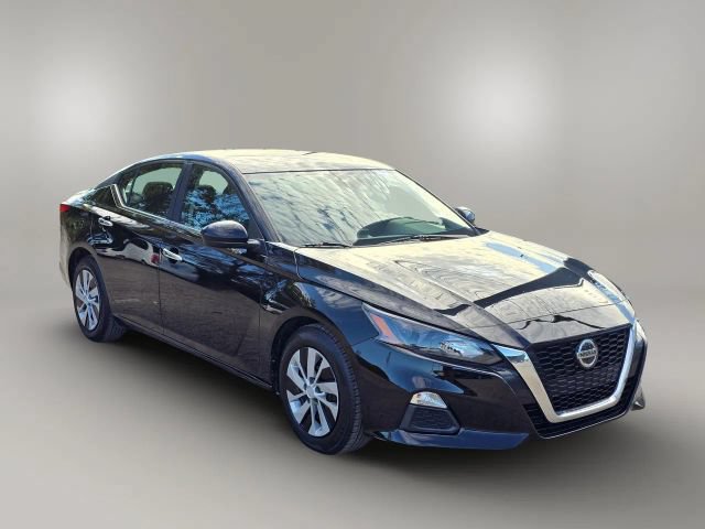 Used 2022 Nissan Altima 2.5 S FWD image 3