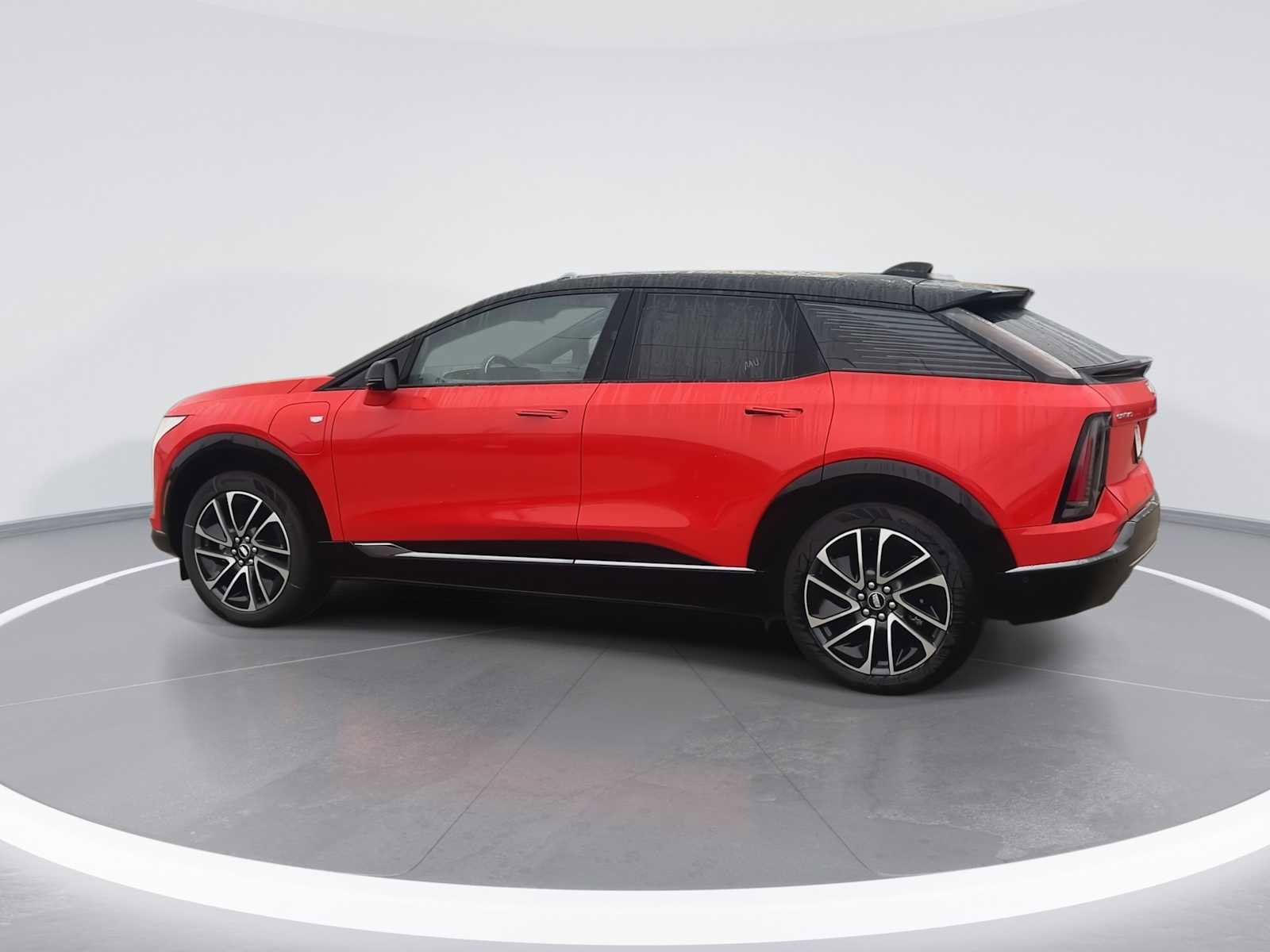 New 2026 Cadillac Optiq Sport 1 image 6