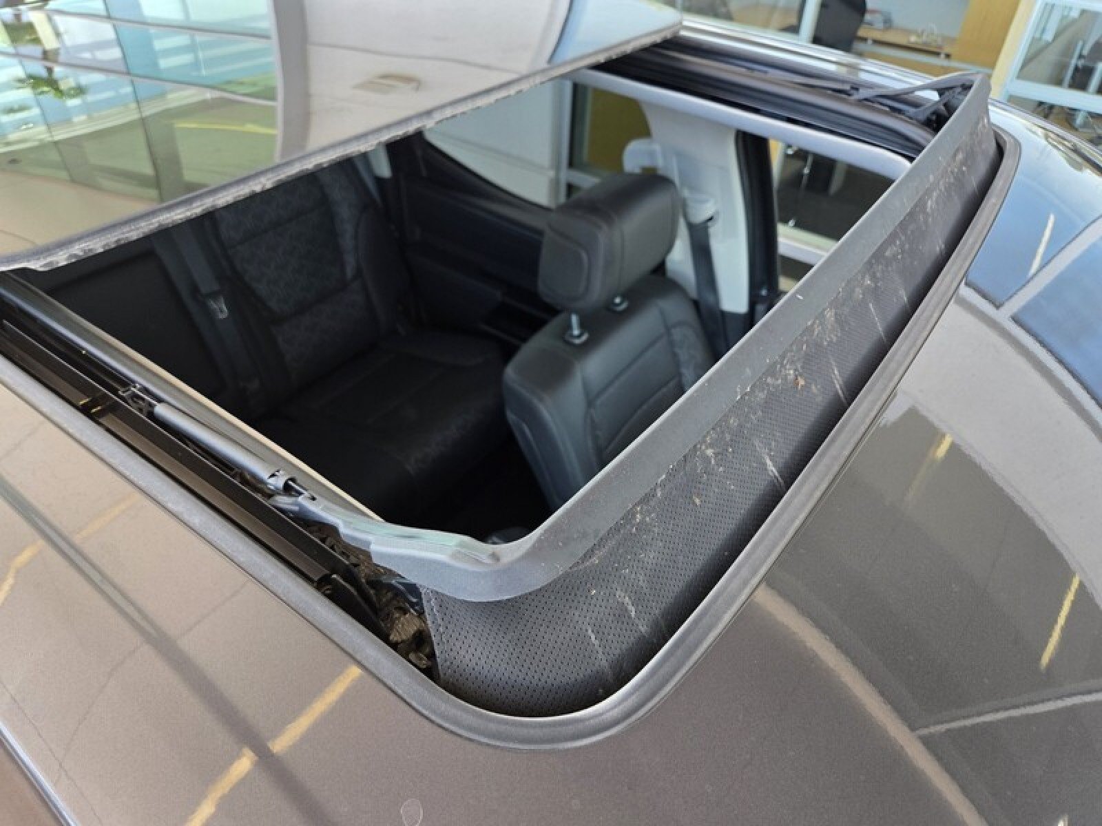Used 2024 Toyota Tundra Limited AWD/4WD image 21