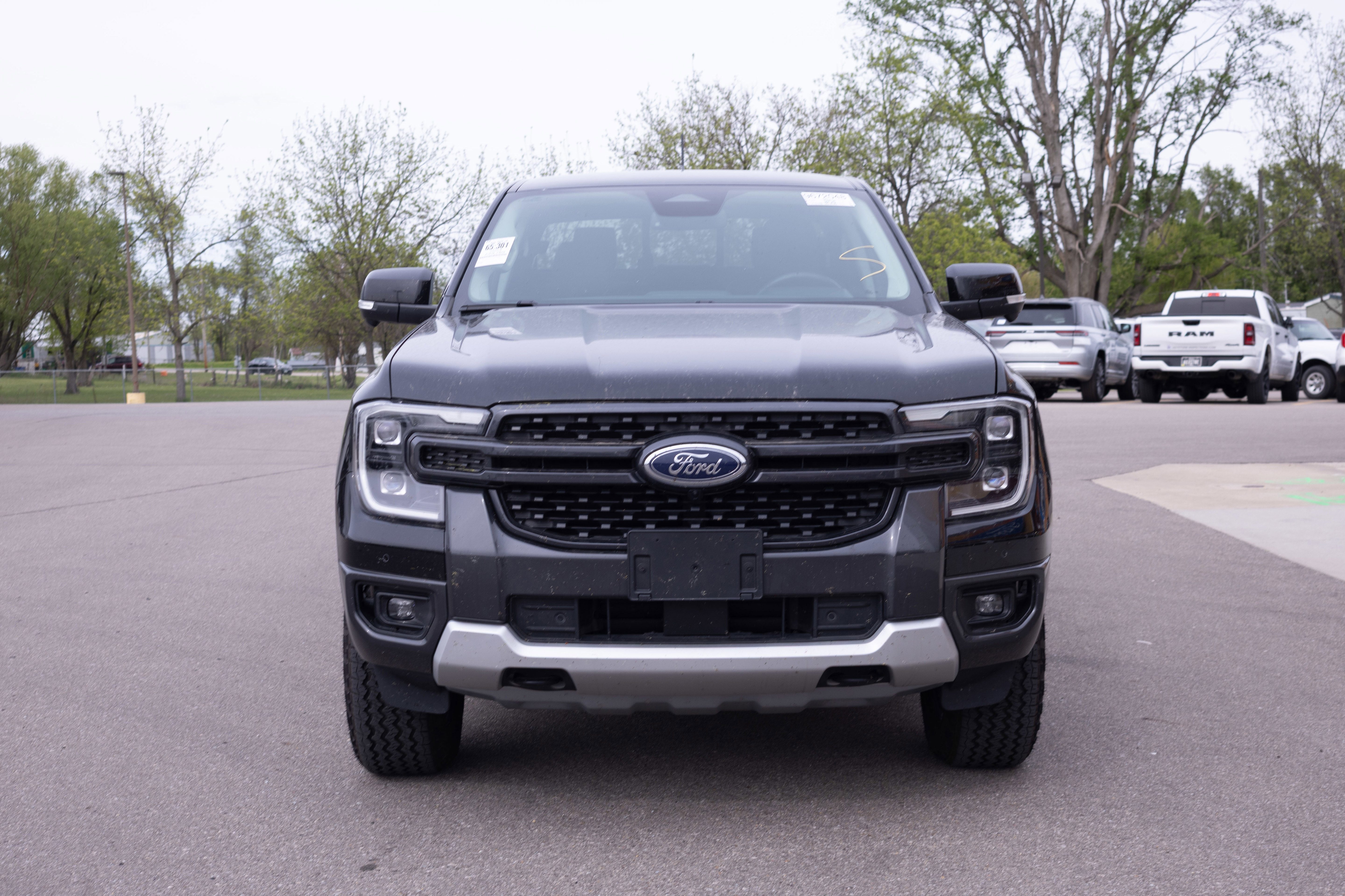Used 2024 Ford Ranger Lariat w/ FX4 Off-Road Package AWD/4WD image 9