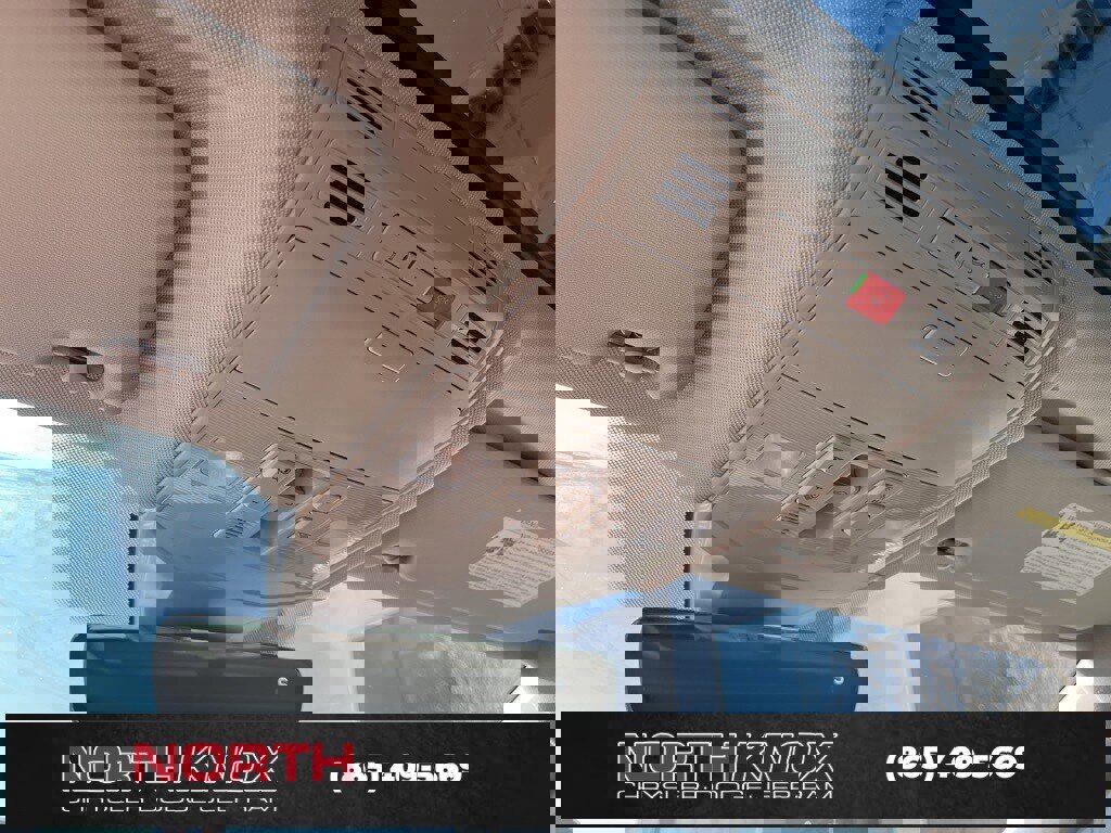 Used 2024 Volkswagen Jetta SEL image 9