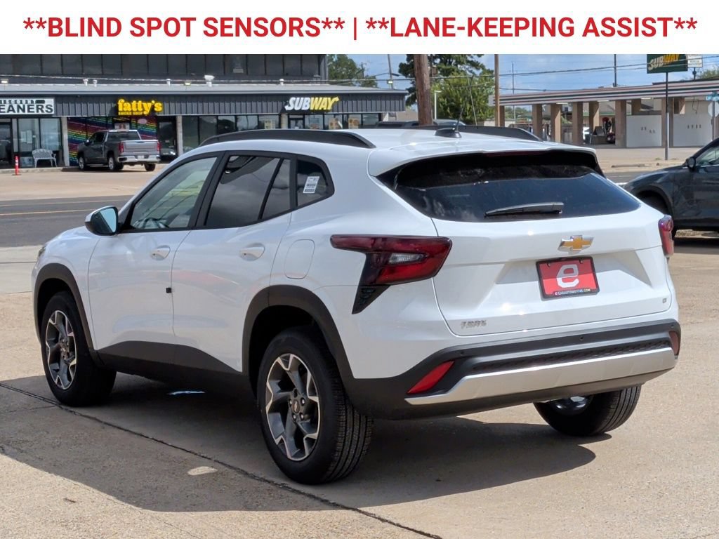 New 2026 Chevrolet Trax LT w/ Driver Confidence Package FWD image 6