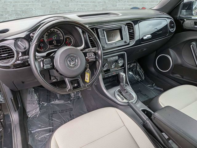 Used 2019 Volkswagen Beetle 2.0T S FWD image 14