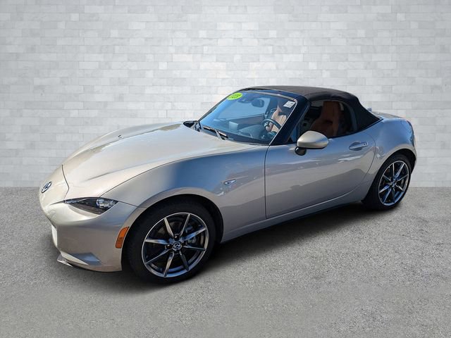 Used 2023 MAZDA MX-5 Miata Grand Touring w/ Weather Package image 11