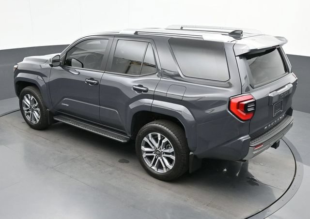 Used 2025 Toyota 4Runner Limited AWD/4WD image 43