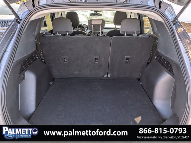 Used 2021 Ford Escape SE w/ SE Sport Appearance Package image 13