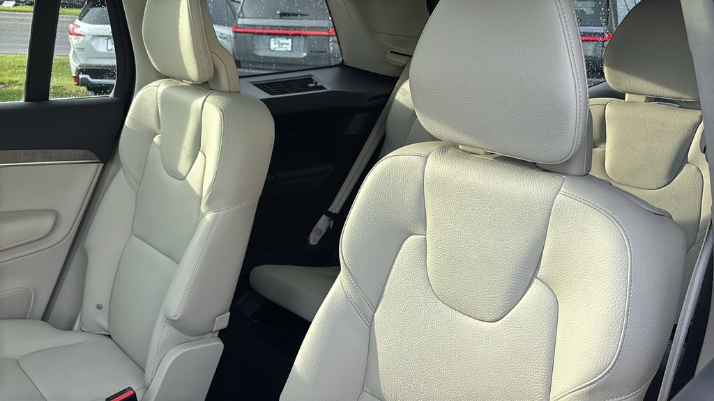 Certified 2023 Volvo XC90 T8 Plus w/ Protection Package Premier AWD/4WD image 26