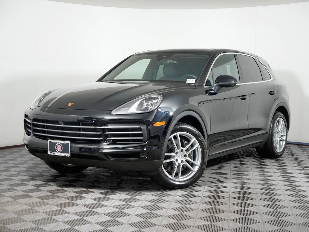 Certified 2023 Porsche Cayenne AWD/4WD image 1