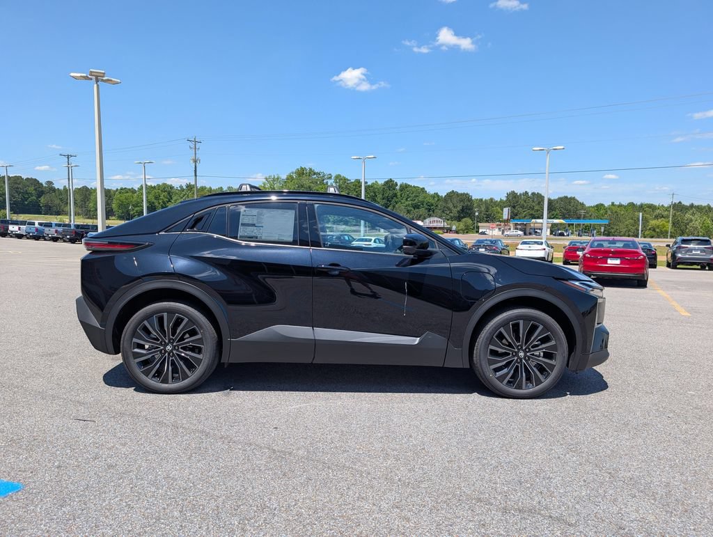 New 2026 Toyota C-HR AWD/4WD image 6