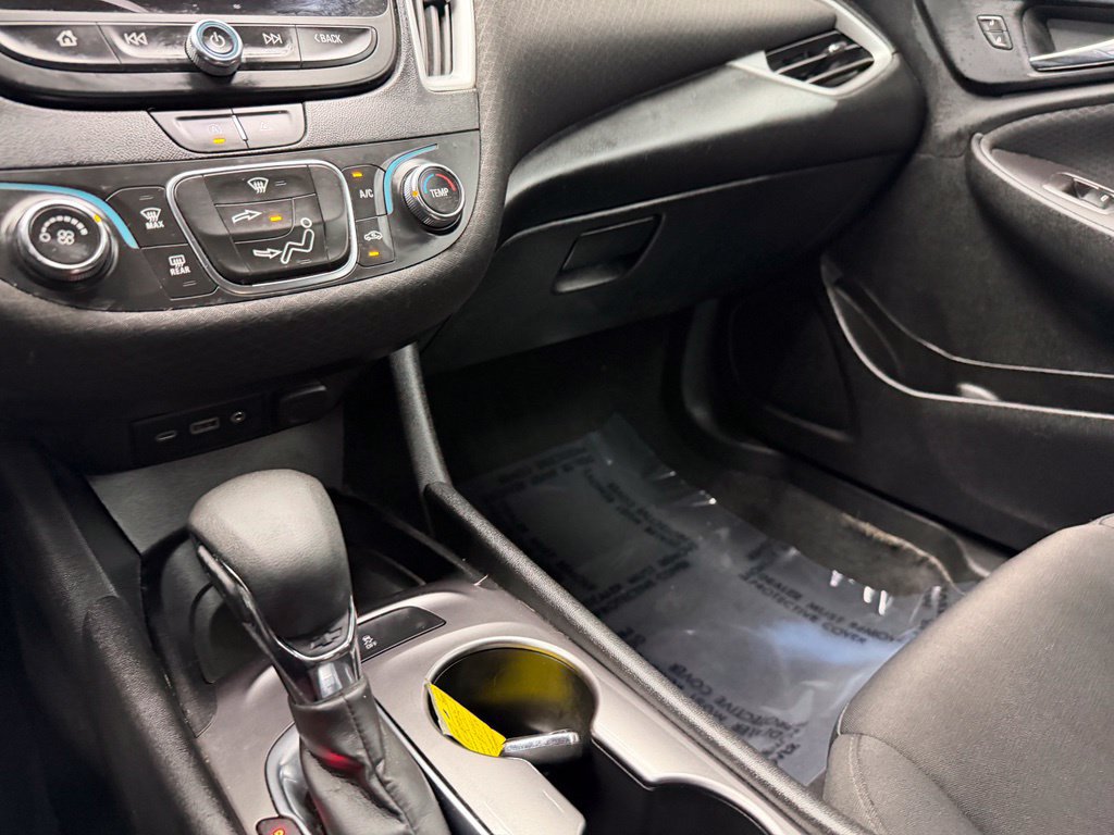 Used 2022 Chevrolet Malibu LS w/ LPO, Convenience Package 2 FWD image 26